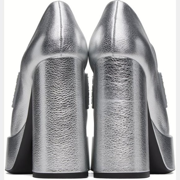 NEW VERSACE Size 38 IT, Women's Metallic Medusa Chain Platform Loafers - Silver - Picture 3 of 5